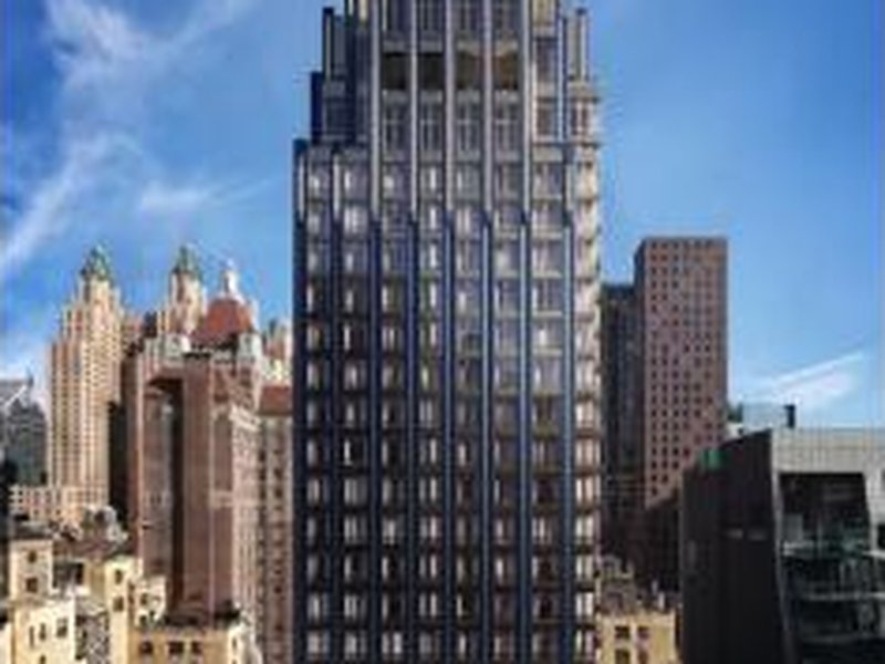 135 East 47th Street, 135 East 47th Street, New York, NY